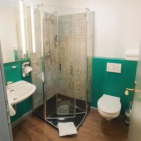 酒店 Zur Kaiserpfalz Wohlmirstedt