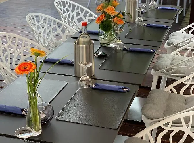 Zur Kaiserpfalz Hotel Wohlmirstedt